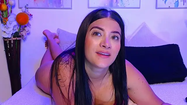 Snapshot of Marianaa_Lopezz chatting on 01.11.25 Marianaa Lopezz online show from 01.11.25