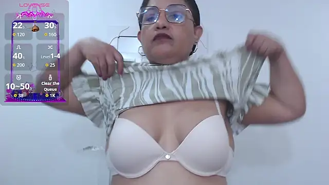 Katha Marck online show from 09.24.25