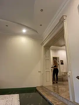 Snapshot of Amazoniiaa chatting on 10.25.25 Amazoniiaa online show from 10.25.25