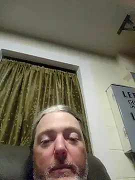 Snapshot of Hotredheadandtoungelasher chatting on 10.09.25 Hotredheadandtoungelasher online show from 10.09.25