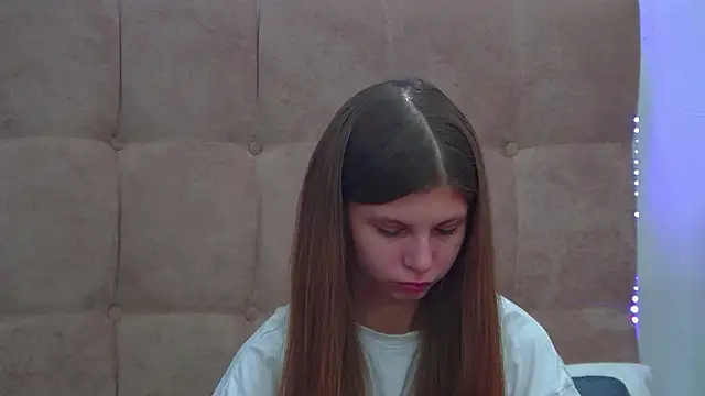 AudreyBarlow online show from 11.29.25