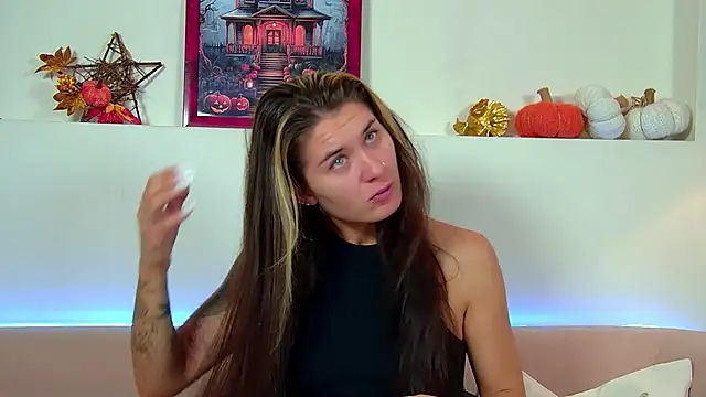 RachelSimpson online show from 10.26.25