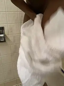 Jasmine FullsShine online show from 02.24.25