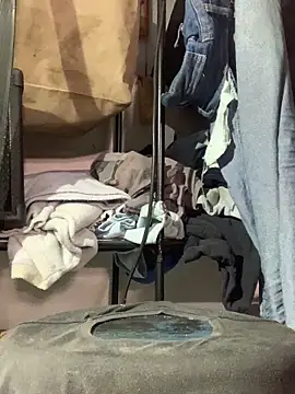 raphadoors19 online show from 12.21.25