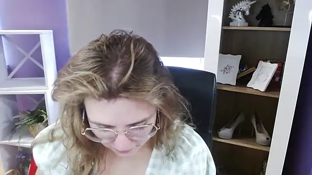 Zoey Erotic online show from 03.27.26