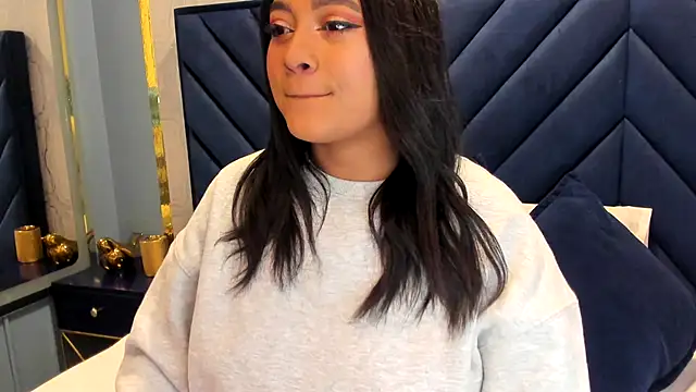 Sariitaa  online show from 11.08.25