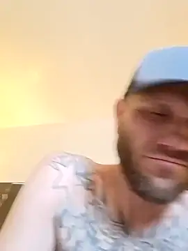 Snapshot of DanielTiger15 chatting on 09.11.25 DanielTiger15 online show from 09.11.25