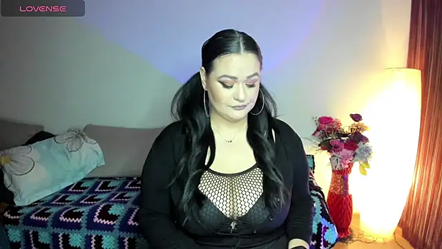 Laura sinner online show from 03.18.25