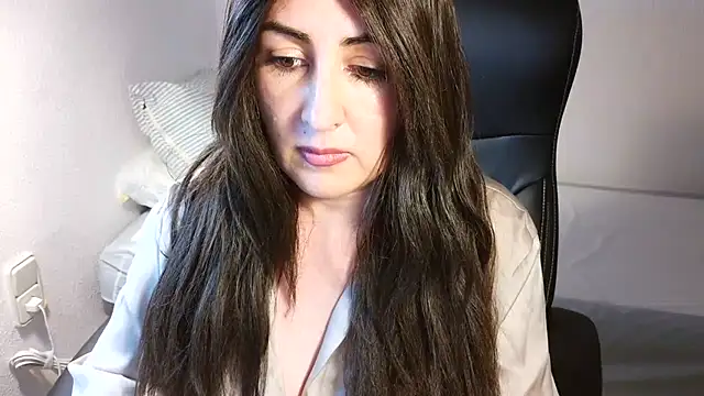 Snapshot of naughty_sarahh chatting on 07.04.26 naughty sarahh online show from 07.04.26