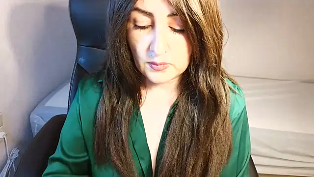 Snapshot of naughty_sarahh chatting on 07.09.26 naughty sarahh online show from 07.09.26