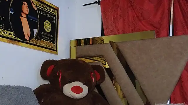 GiselReyes online show from 04.21.26