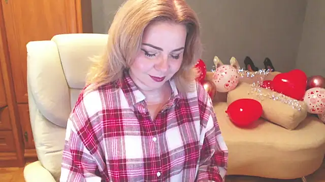 Snapshot of Cute_sun chatting on 03.01.26 Cute sun online show from 03.01.26