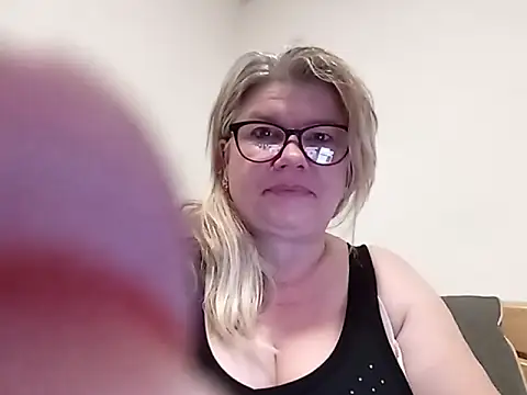 Diana 49 online show from 04.10.26