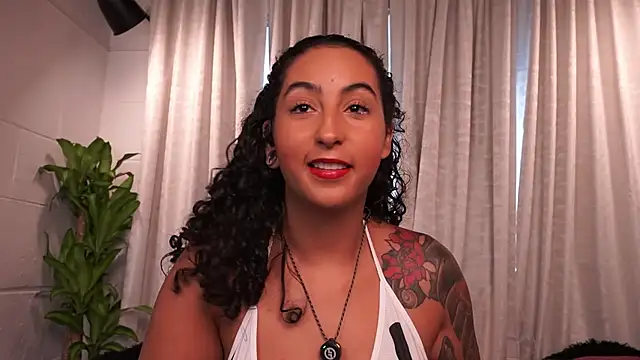 agatha collins  online show from 11.27.25