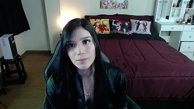 Snapshot of kittykat18x chatting on 04.27.26 kittykat18x online show from 04.27.26