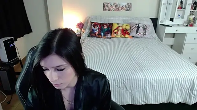 Snapshot of kittykat18x chatting on 06.06.26 kittykat18x online show from 06.06.26