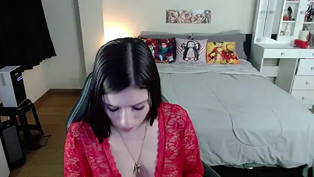 Snapshot of kittykat18x chatting on 06.19.26 kittykat18x online show from 06.19.26