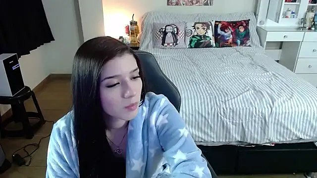 Snapshot of kittykat18x chatting on 07.19.26 kittykat18x online show from 07.19.26