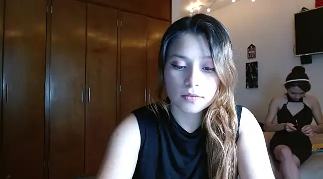 3littleschoolteens online show from 03.04.25