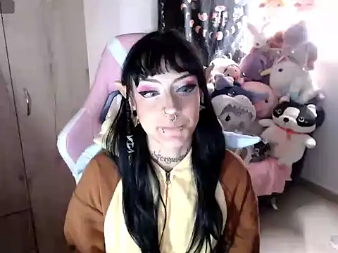 paulina correa  online show from 09.21.25