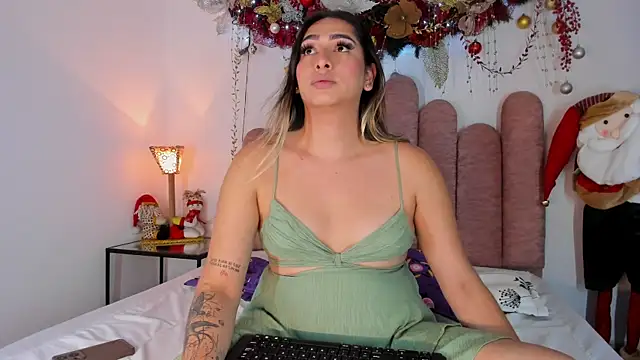 ISABELLASSMITH online show from 12.09.24