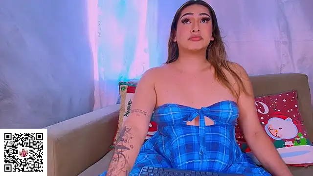 ISABELLASSMITH online show from 11.26.25