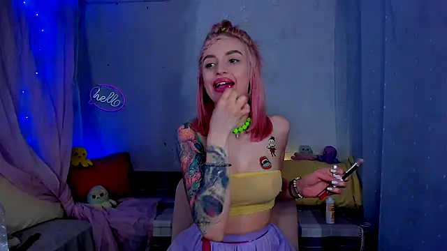 LickLizzy online show from 03.22.25