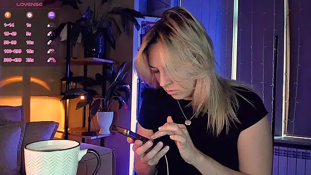 Snapshot of 5_in_one chatting on 10.03.25 5 in one online show from 10.03.25