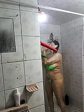 LaInsaciableIntensa online show from 02.15.26