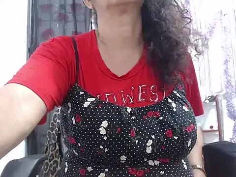 heyline milf online show from 12.08.24