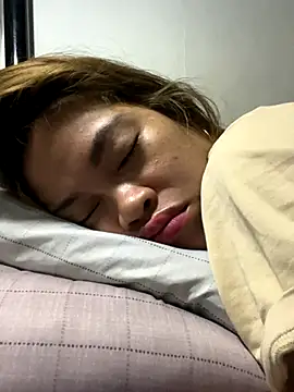 pinay4uwithagoodheart online show from 10.30.25