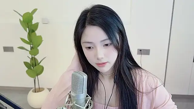 HaagenDazs  online show from 03.09.25