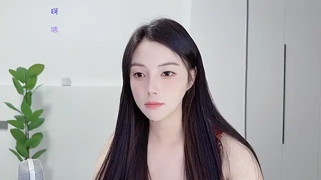 HaagenDazs  online show from 10.11.25