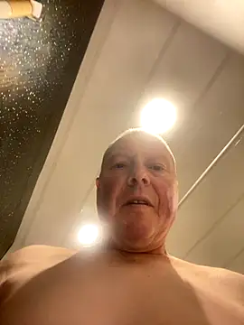 Snapshot of boilinghot123 chatting on 11.14.25 boilinghot123 online show from 11.14.25