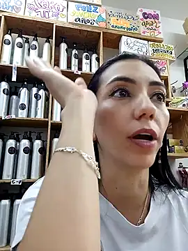 LunaZambrano online show from 02.04.25