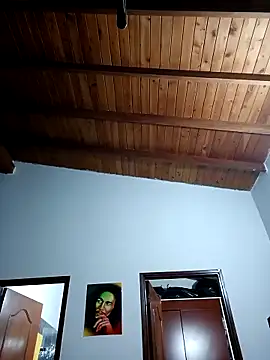 LunaZambrano online show from 02.22.25