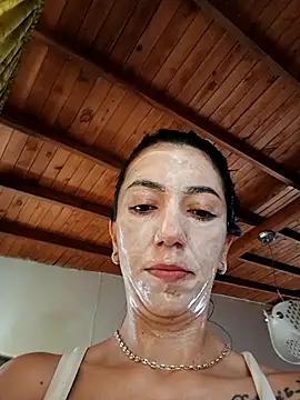 LunaZambrano online show from 10.11.25