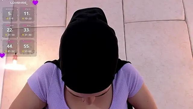 aisha vs online show from 02.19.25