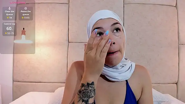 aisha vs online show from 02.02.26