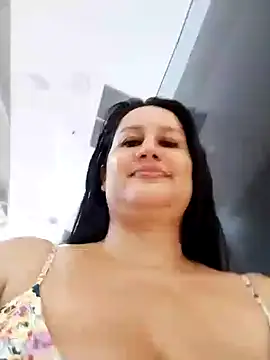 Snapshot of keilymadam chatting on 12.04.24 keilymadam online show from 12.04.24