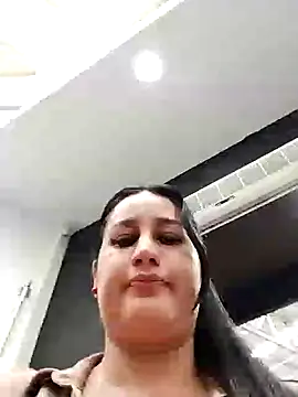 Snapshot of keilymadam chatting on 01.29.25 keilymadam online show from 01.29.25