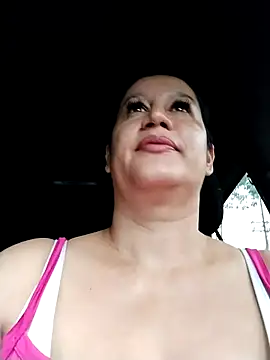 Snapshot of keilymadam chatting on 02.12.26 keilymadam online show from 02.12.26