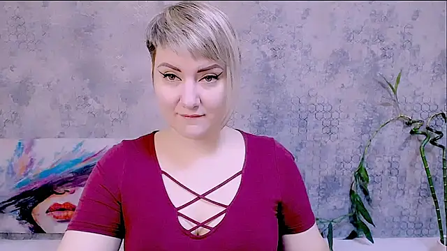 Djullia online show from 11.30.25