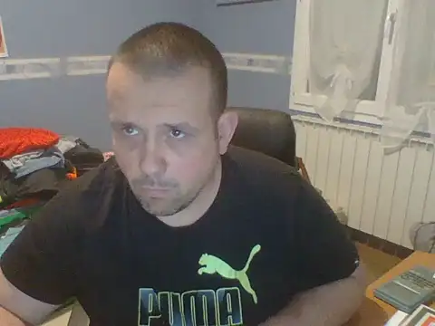 manubm03 online show from 02.03.26