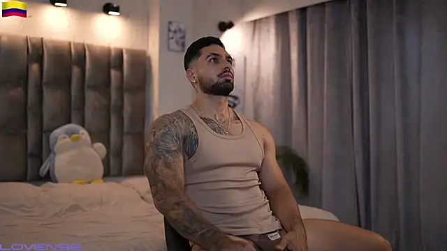 Snapshot of john_king29 chatting on 10.26.25 john king29 online show from 10.26.25