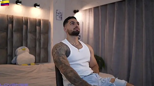 Snapshot of john_king29 chatting on 11.02.25 john king29 online show from 11.02.25