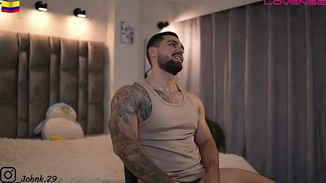 Snapshot of john_king29 chatting on 11.17.25 john king29 online show from 11.17.25