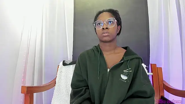 Snapshot of nilosolem chatting on 02.18.25 nilosolem online show from 02.18.25