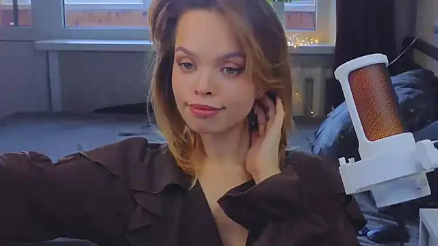 sinteas online show from 10.21.25