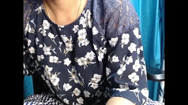 CuteRhea69 online show from 02.05.25